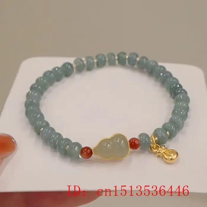 Bracelet de perles de boulier d'eau émeraude birmane ajustable et sculpté à la main pour femmes pour les occasions spéciales