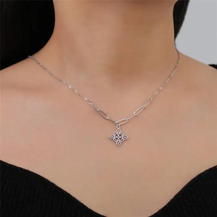 Collier pendentif noeud de sorcière pour femmes