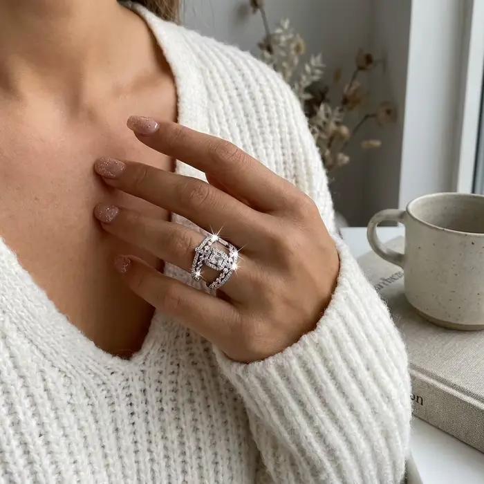 Bague en Cuivre Style Rococo Français Antique avec Zircon Cubique pour Femme