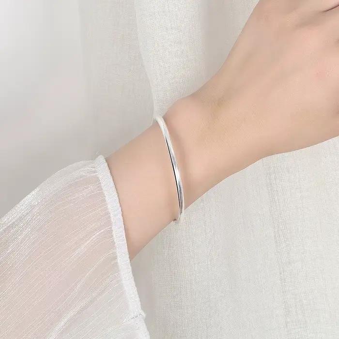 Bracelet en argent sterling 925 pour femmes classique avec motif géométrique pour soirée party wedding engagement anniversaire cadeau