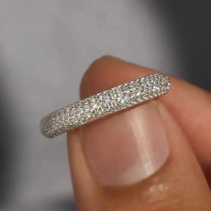 Bagues pour femmes en argent sterling 925 avec demi-diamants CZ