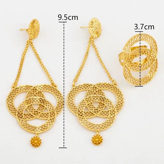 Boucles d'oreilles pendantes et bague en cuivre plaqué or pour dames, ensemble de bijoux exquis, accessoires de bijoux de Dubaï
