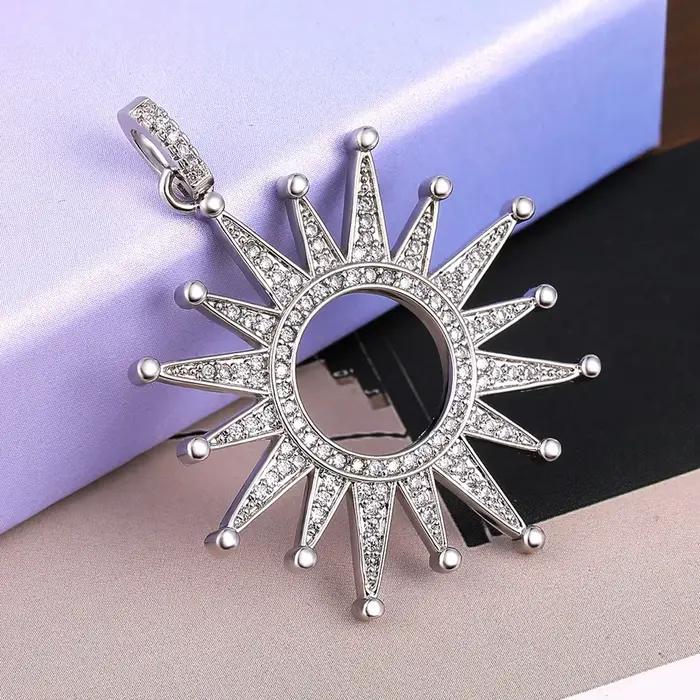 Breloque plaquée or 18K avec main de Fatima et œil protecteur, talisman de luxe pour fabrication de bijoux DIY, occasions spéciales et protection spirituelle