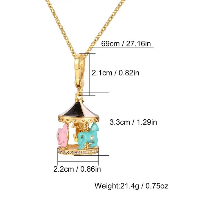Collier pendentif carrousel en émail exquis