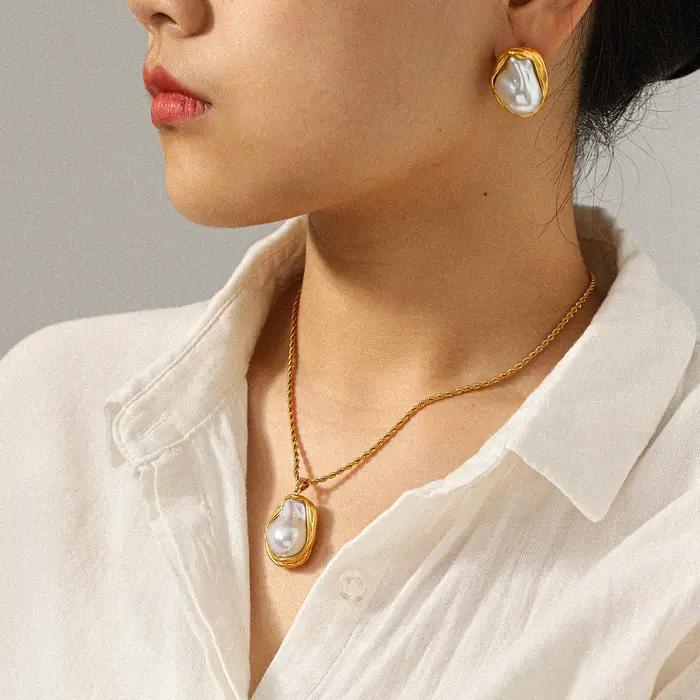Collier en acier inoxydable avec pendentif en résine brillante imitation perles pour femmes style minimaliste y2k cadeau occasionnels