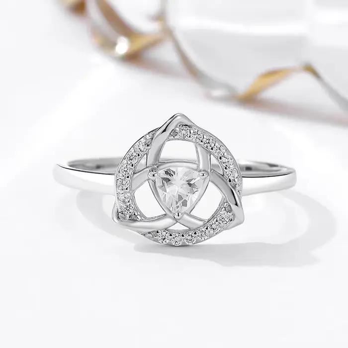 YILUOCD Triquetra trinité noeud cubique zircone bague infini éternité celtique