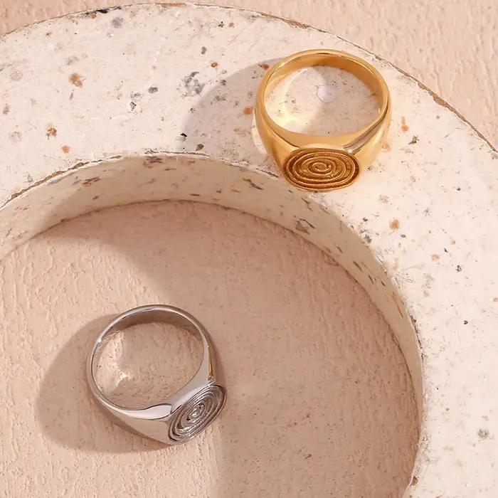 Bague Étanche aux Empreintes Digitales Drôle et Élégante en Plaqué Or 18 Carats pour Femmes Occasions Spéciales