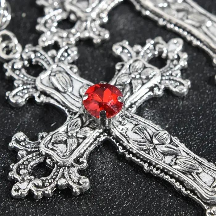 Pendentif Croix Gothique en Acier Inoxydable avec Strass pour Hommes Femmes Occasions Spéciales Collier de Mode Unique