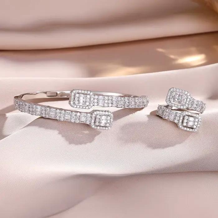 Nouvel ensemble bague et bracelet géométrique carré brillant en zircone cubique Yupsk, avec baguette CZ, bracelet ouvert, bijoux de luxe, cadeau