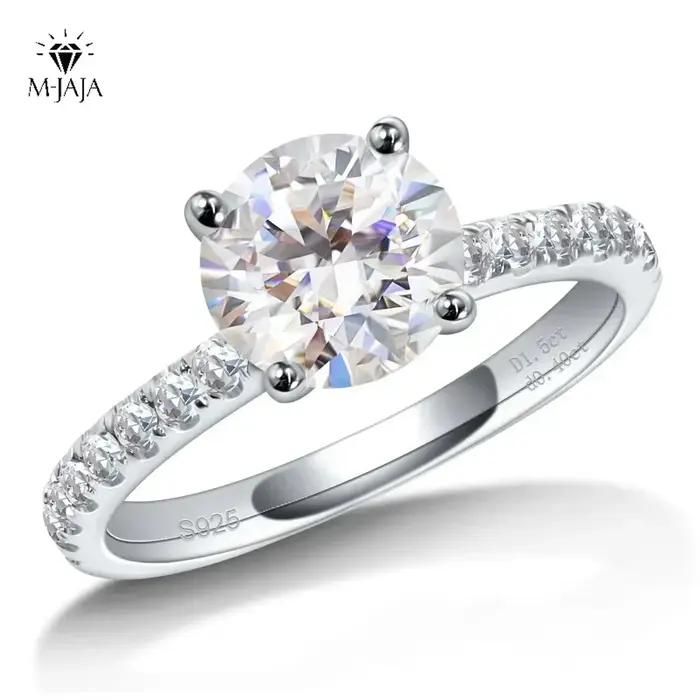 Bague de fiançailles en argent sterling 925 sertie de moissonite blanche pour femmes engagement alliance mariage luxe élégance traditionnelle