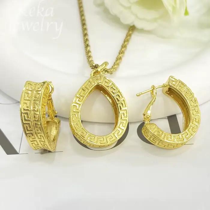 Ensemble de bijoux doré 18K pour femme, collier de mariage italien de luxe, pendentif et boucles d'oreilles pour occasions spéciales