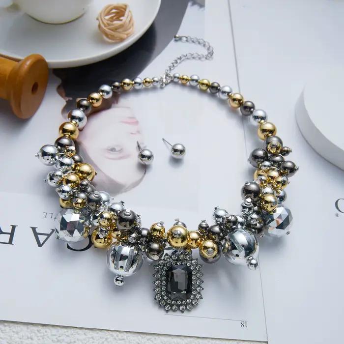 Ensemble de bijoux vintage de luxe pour femmes, plaqué or, perles CCB, strass brillants, pendentif géométrique, collier ras du cou, boucles d'oreilles, cadeau de mariage