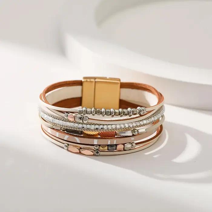 Bracelets en cuir multicouches bohème pour femmes, mode vintage, bracelet perlé, bijoux créatifs faits à la main, cadeaux porte-bonheur féminins
