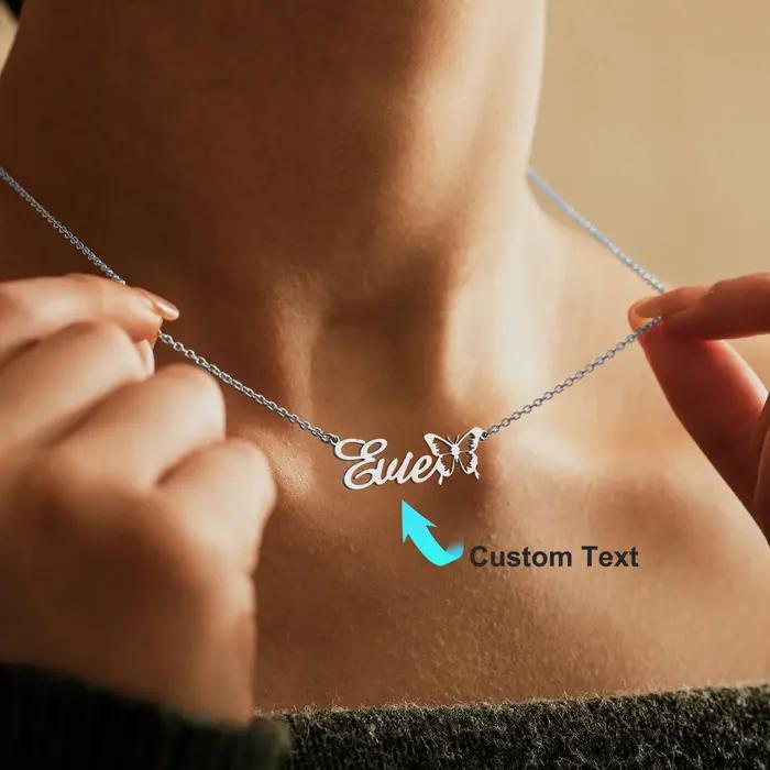 Collier avec nom personnalisé avec papillon, couleur or, nom personnalisé, bijoux minimalistes, cadeau de noël pour fille