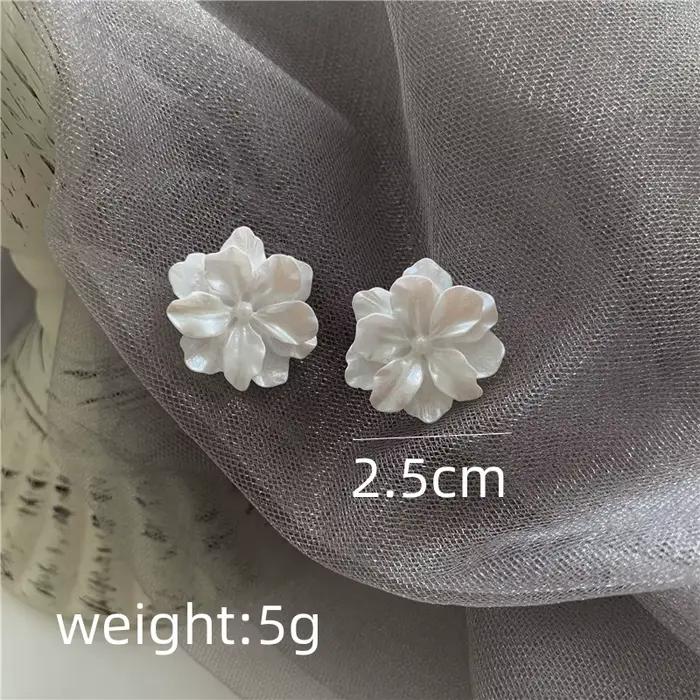 Grande fleur de camélia blanche, boucle d'oreille Simple et exagérée en résine, bijoux d'oreille pour mariage, meilleur ami, cadeau de noël
