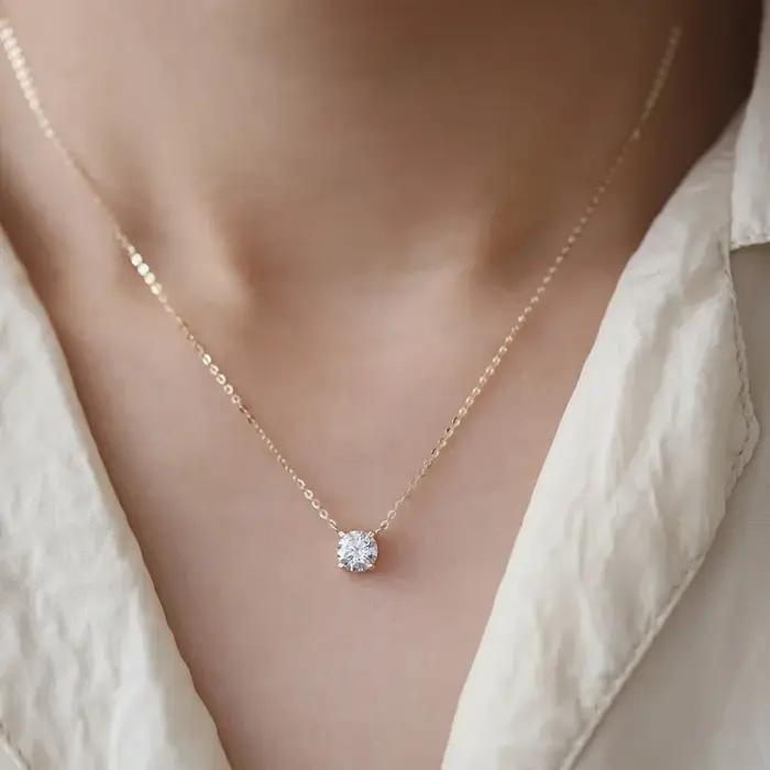 Collier en Argent Sterling 925 Plaqué Or 18 Carats Bijoux de Mariage Femme Occasions Spéciales Zircon Scintillant Chaîne de Clavicule Polyvalente