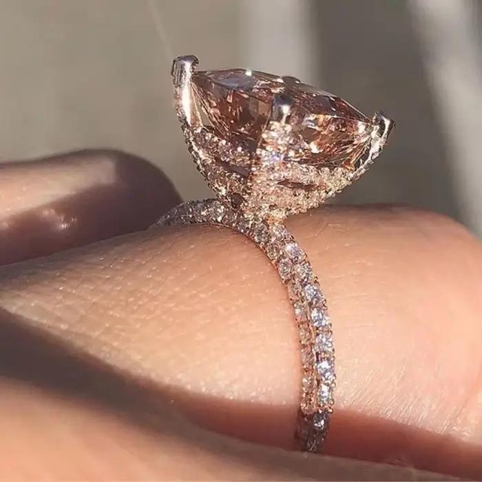 Bague de mariage en or rose sous Halo, bague de fiançailles en morganite taillée sur coussin, zircone cubique AAA, contre-indiqué, luxe exquis