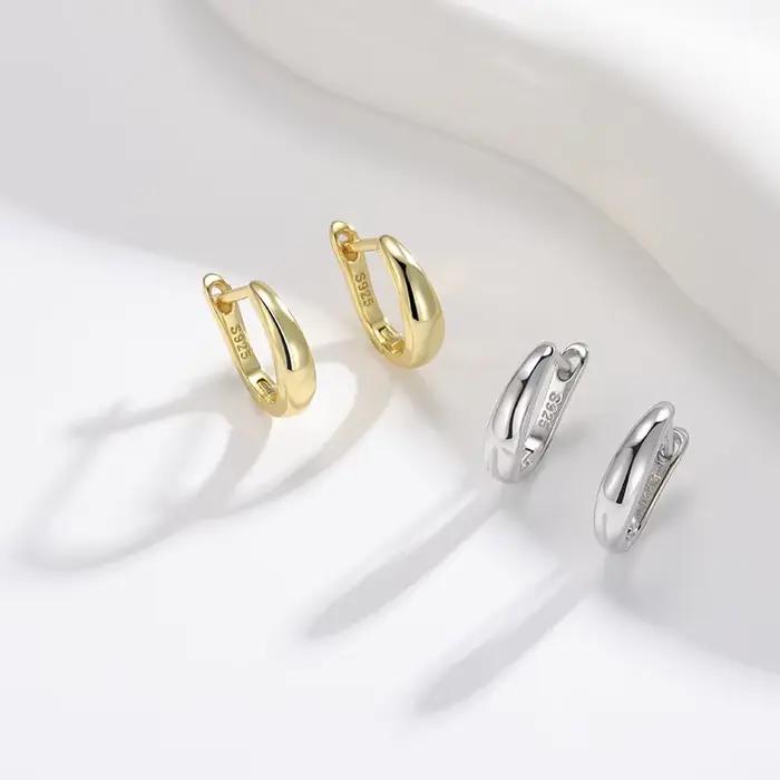 Boucles d'oreilles créoles simples en argent sterling 925 rondes minimalistes bijoux de mariage élégants pour femme cadeau anniversaire