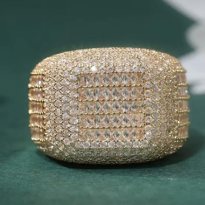 Magnifique bague de mariage large plaquée or pour femme