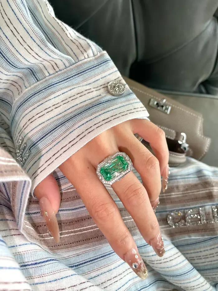 Bellux S925 argent plaqué or gemme synthétique Paraiba carré grand Carat diamant bague Fine bijoux Style