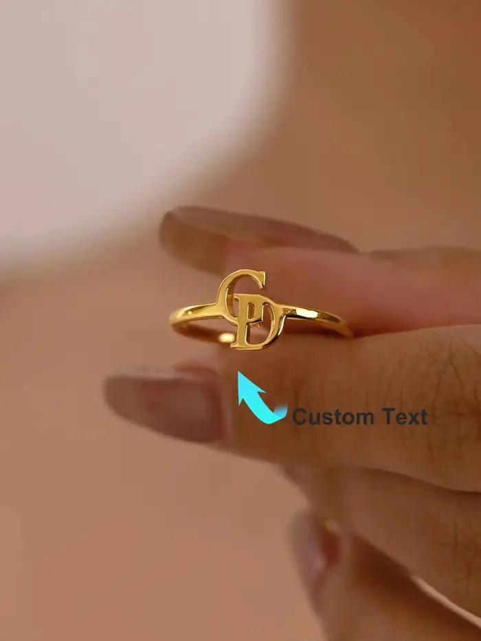 Bague personnalisée avec initiales en acier inoxydable pour femmes, alliance de couple avec pentagramme géométrique pour occasions spéciales