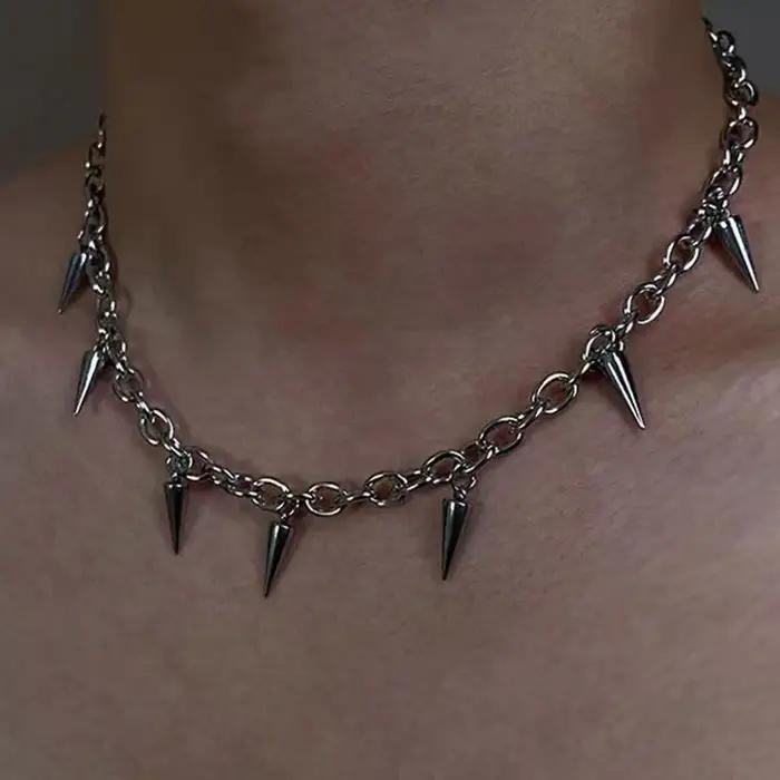 Collier à clous esthétiques Punk en acier inoxydable pour hommes et femmes, ras du cou Cool Hip Hop,