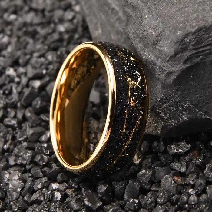 Bague en acier tungstène incrustée de feuille d'or simple dorée pour mariage et occasions spéciales unisexe