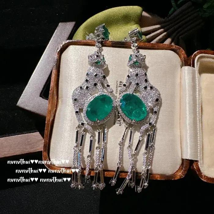 Ensemble de bijoux à pampilles léopard émeraude et tourmaline pour femmes