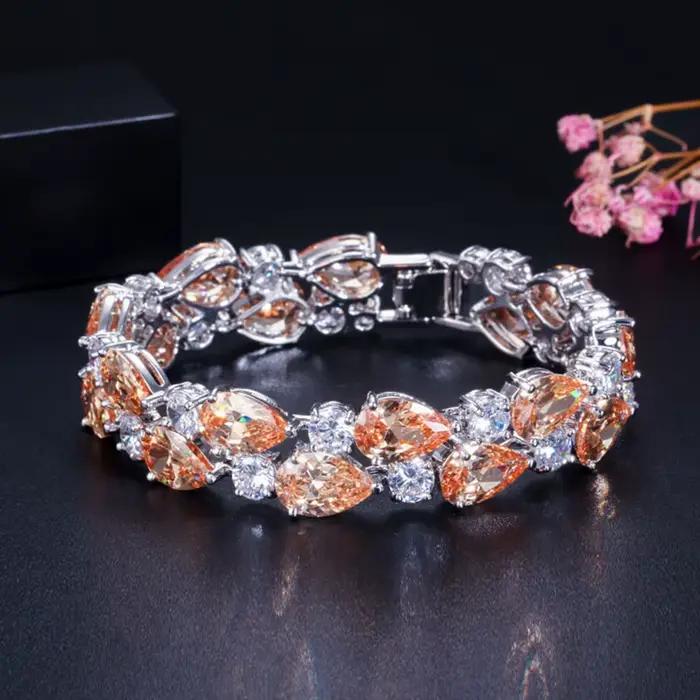 Bracelets Vinregem Bohemia en pierres précieuses (rubis
