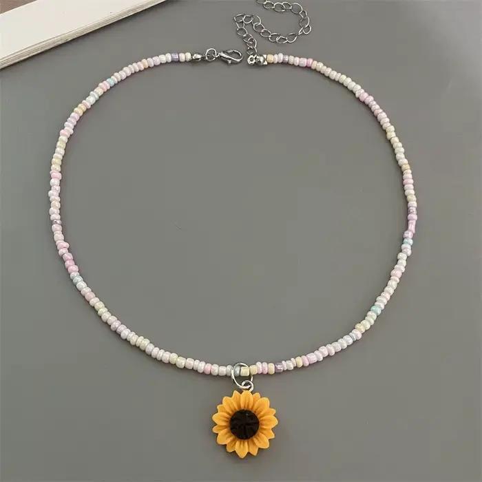 Collier ras du cou court en perles de rocaille colorées, avec pendentif fleur jaune, collier cadeau, perles de riz de couleur noir Orange, bijoux cadeaux