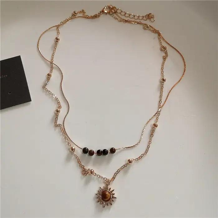 Collier Vintage en Cuir avec Pendentif Soleil en Pierre Marron Ras du Cou Perlé Chaîne de Clavicule Bijoux Grunge Personnalisés Uniques Y2K