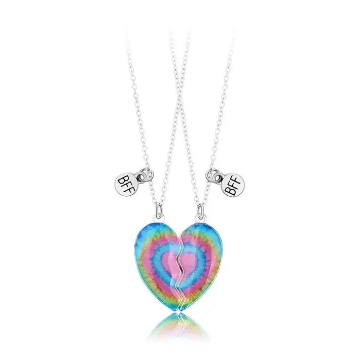 Collier pendentif cœur BFF pour enfants bijou de couple amitié indéfectible pour filles et garçons occasions spéciales fêtes cérémonies scolaires cadeaux de Noël anniversaires