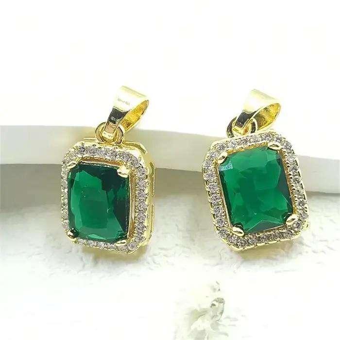 Collier de luxe en Malachite verte pour femmes, sensation haut de gamme, pendentif, pièce unique, chaîne de clavicule polyvalente à la mode