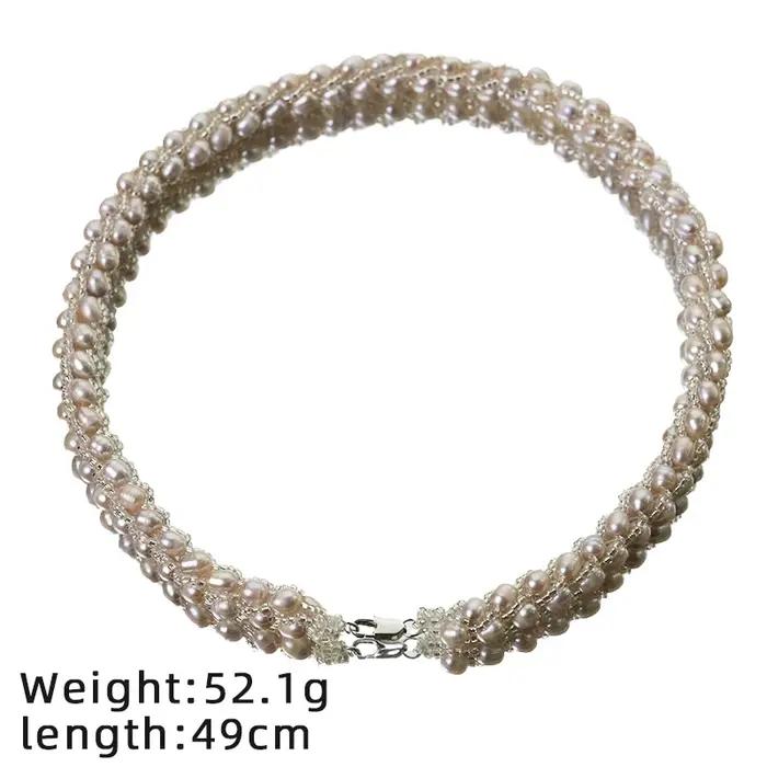 Collier de perles d'eau douce naturelles violettes
