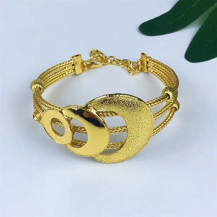 Ensemble de bijoux plaqués or 18 carats pour femmes