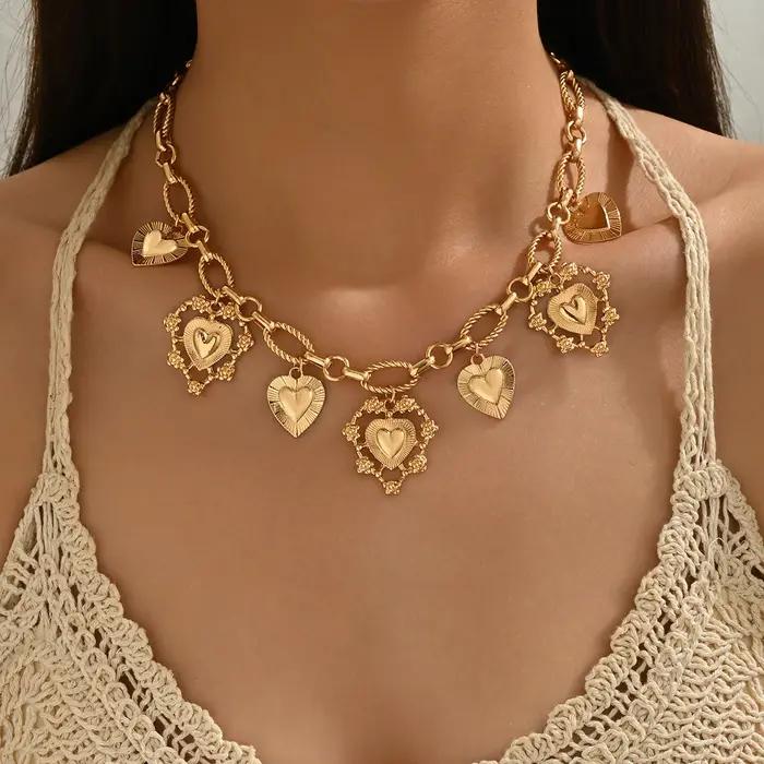 Collier avec pendentif cœur plaqué or pour femme