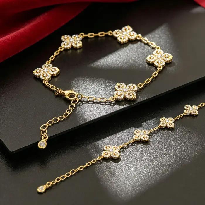Bracelet trèfle serti de diamants de luxe en or 18 carats