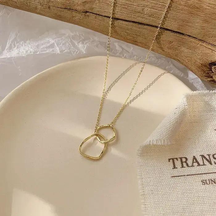 Collier Ras du Cou en Alliage de Zinc Finition Métallique pour Femme Élégant Occasions Spéciales