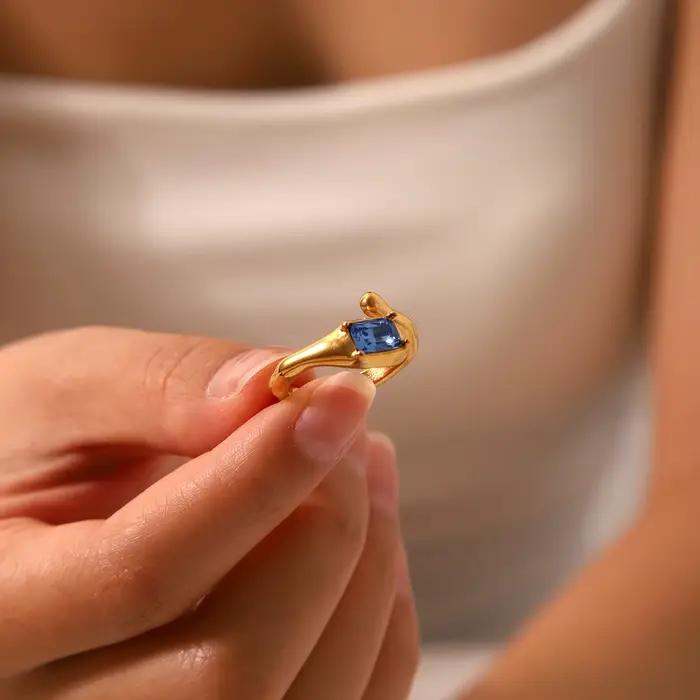 Huang Chao – bague plaquée or 18 carats incrustée de Zircon bleu, en acier inoxydable, bijoux de doigt, accessoires de Banquet pour femmes