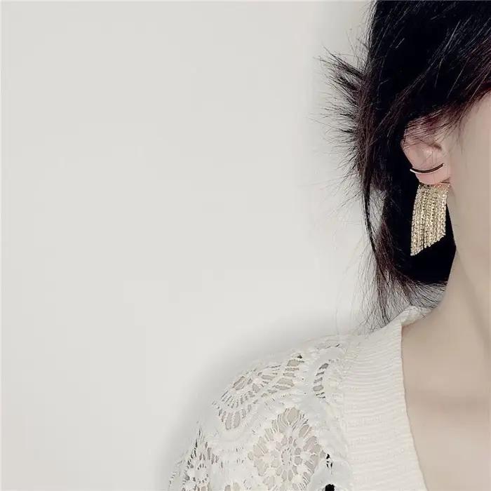 Boucles d'oreilles longues à pampilles scintillantes pour femmes