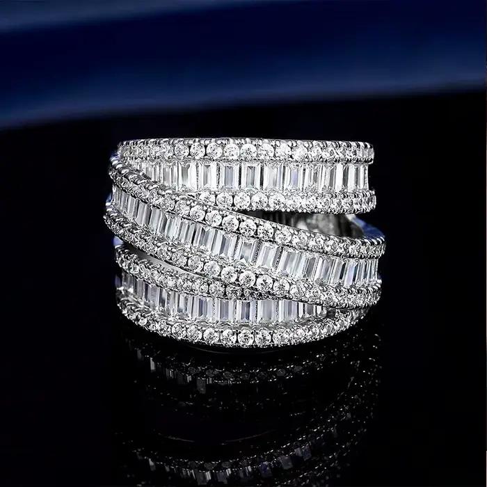 Bague en saphir et diamant précieux en or blanc pour femme