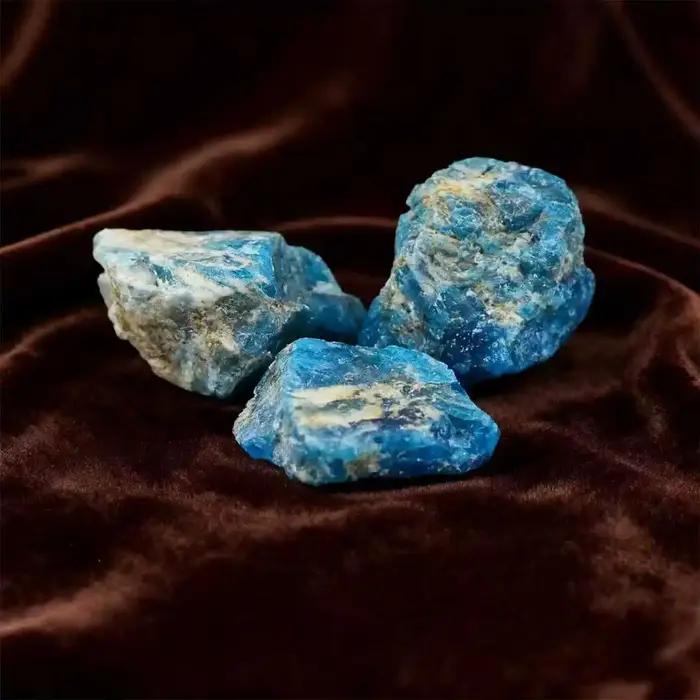 Bracelet de perles d'apatite bleue avec concept Reiki pour hommes et femmes