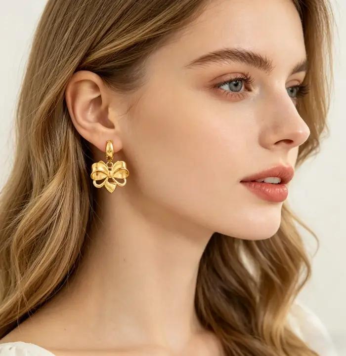 Ensemble de bijoux de luxe pour femmes design nœud papillon or jaune clair collier et boucles d'oreilles élégants pour occasions spéciales