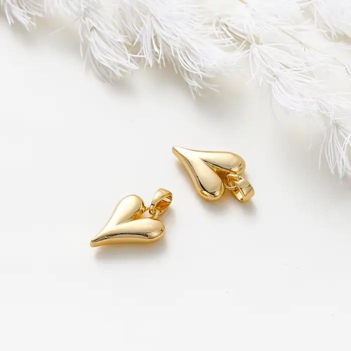 Breloques en forme de petit cœur de pêche plaqué or 18 carats, pour la fabrication de bijoux, boucles d'oreilles, colliers, pendentif, accessoires, 4 pièces