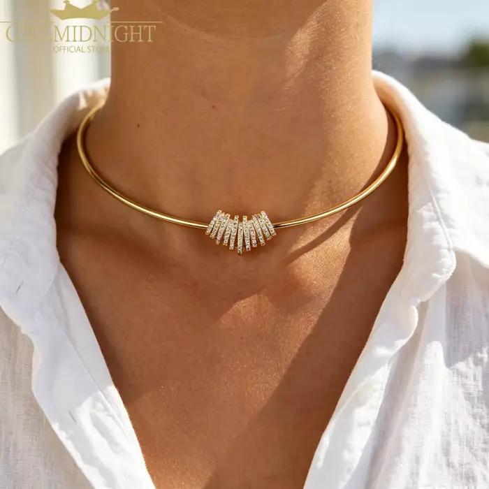 Collier pendentif géométrique couleur or avec zircon cubique 5A pour femme, nouvelle mode 2026, bijoux ras-du-cou carrés en CZ