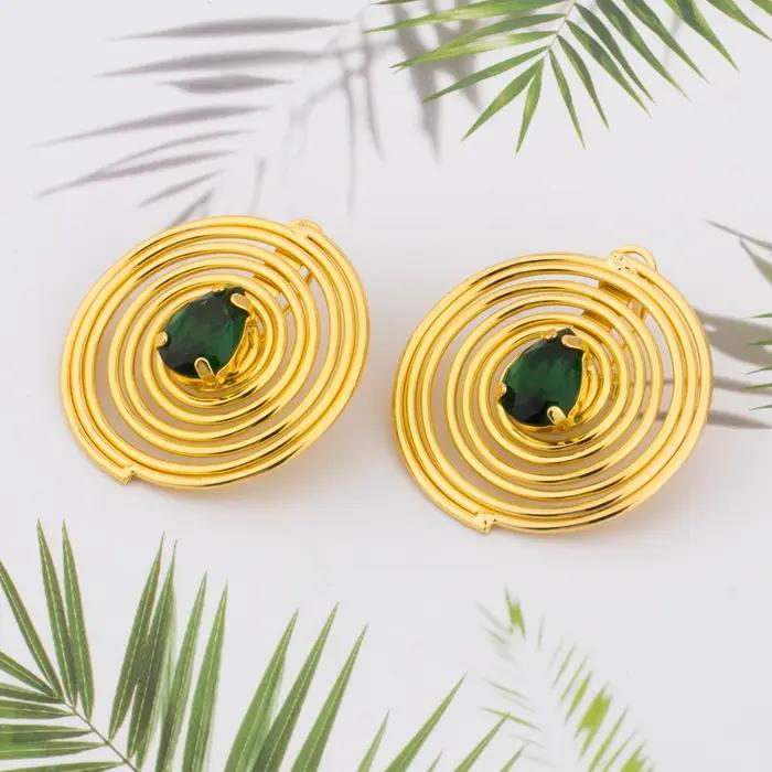 Nouvel ensemble de bijoux couleur or style 2026 : boucles d'oreilles cercle