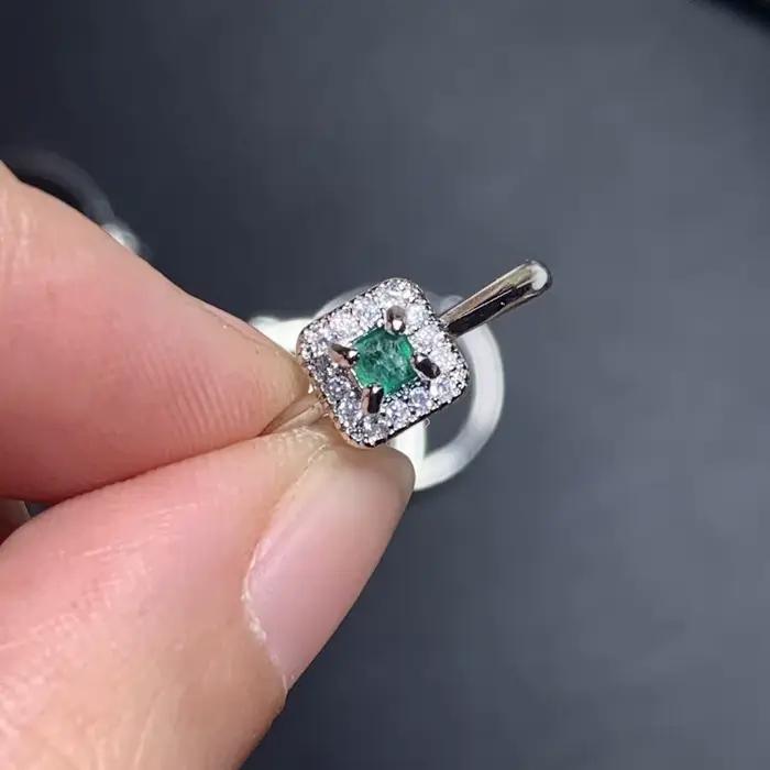 Bague en émeraude naturelle ajustable 60 carats pour femme style romantique vintage élégante à offrir pour occasions spéciales