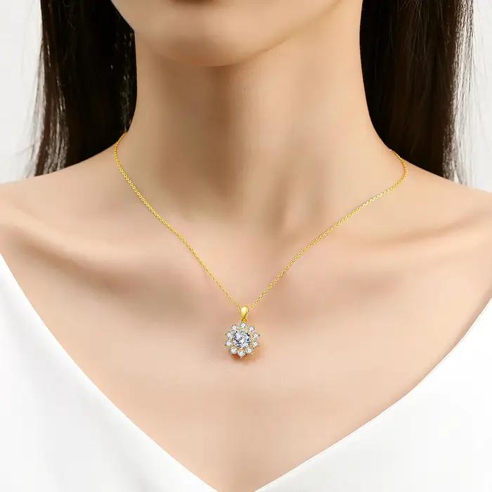 Pendentif Moissanite en or 18 carats pour femme