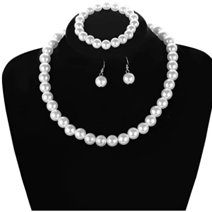 Ensemble de bijoux en fausse perle collier perlé élégant bracelet et boucles d'oreilles pour femmes romantiques occasions spéciales anniversaire mariage cérémonie événements