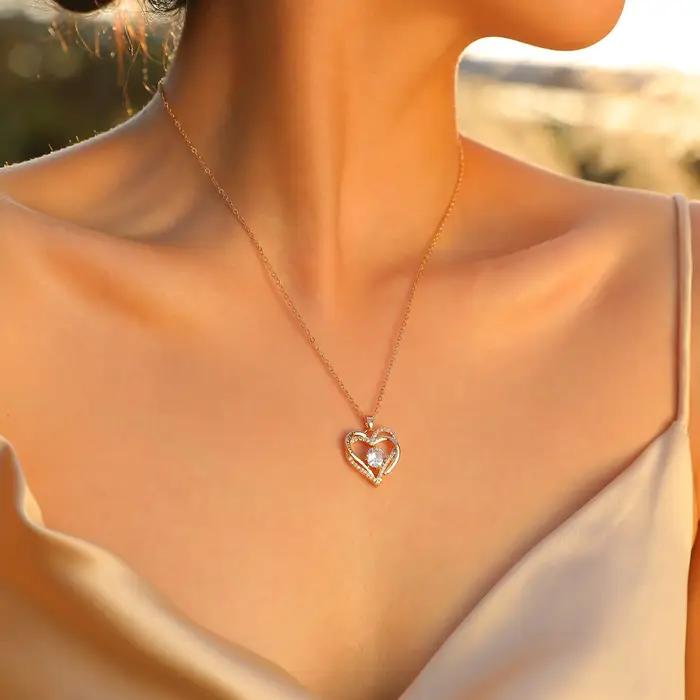 Collier torques en acier inoxydable avec pierre de naissance pour femmes occasions spéciales bijou personnalisé cadeau d'amour pour anniversaires mariages et fêtes